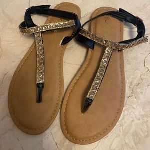 Women’s Jynx Sandals